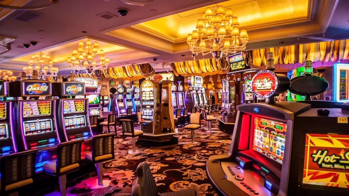 Is It Better to Play One Slot Machine or Move Around